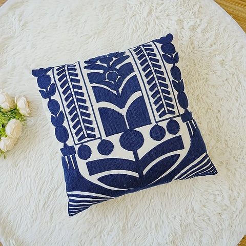 1pc, Exquisite Embroidered American Style Cushion Cover, Available In Multiple Sizes And Suitable For Various Room Types. CozyHaus