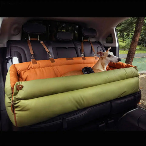 Cozypets - TravelPaws Bed - Luxueus Kunstleren Hondenautobed CozyHaus